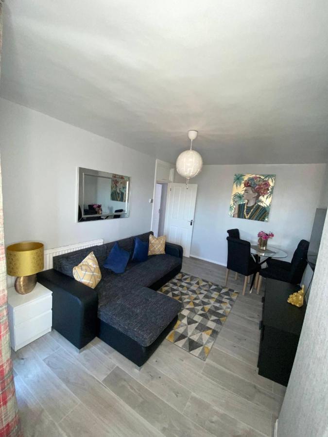 Bright, Spacious, Modern Interior Decor 2 Bedrooms With Amazing Views Appartamento